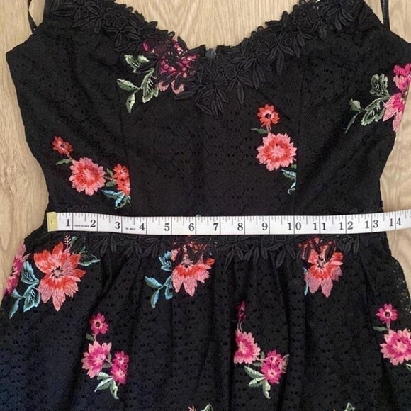 Whimsigoth Midi Dress Black Lace Floral Embroidery Dark Fairy - Picture 11 of 16